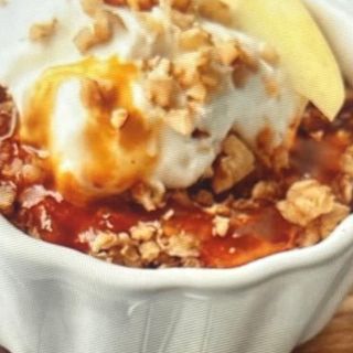 Crumble măr și caramel 