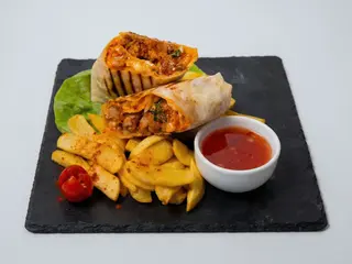 Crunchy Wrap, Cartofi, sos inclus
