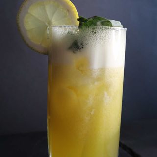 Mango & Basil lemonade