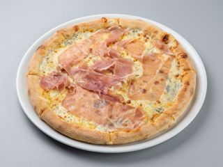 Pizza Gorgonzola Crudo