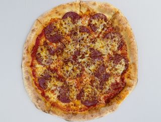 Pizza Salami