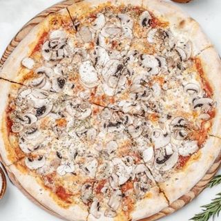 Pizza Funghi Ø 48cm