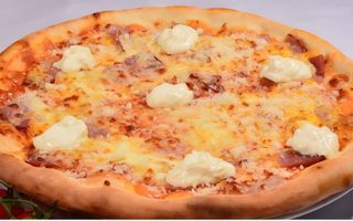 Pizza Carbonara medie