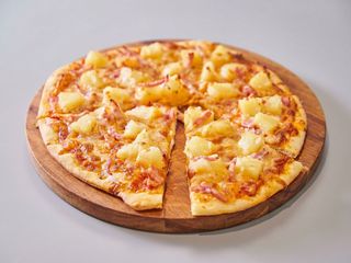 Pizza Hawaii medie