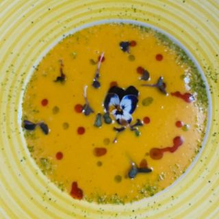 Supă de linte roșie