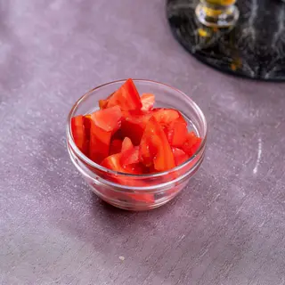Salata de rosii