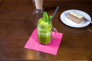 Green smoothie spanac