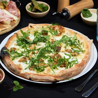 Pizza Vegană cu Hribi 550g