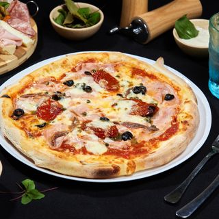 Pizza Putanesca 580g