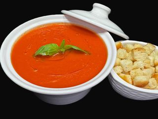 Supa crema de rosii proaspete