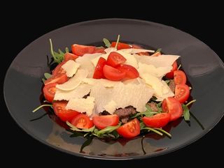 Renumitul Stracetti aprins in cognac