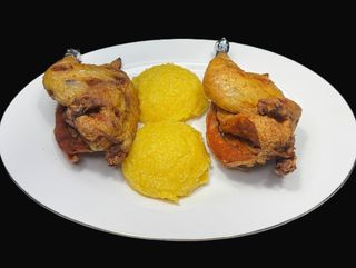 Cocosel de munte la ceaun cu mamaliguta si usturoi