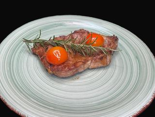 Friptura de porc dichisita pe gratar