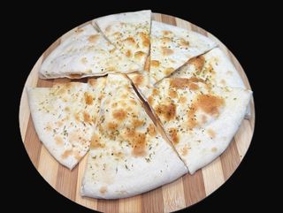 Focaccia cu oregano si ulei de masline