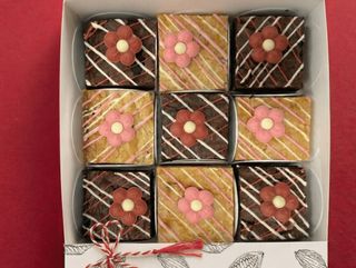 Mărțișor brownie - cutie 9 buc.