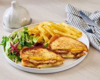 Crispy chicken sandwich