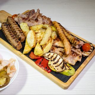 Platou Mix Grill (2 pers)