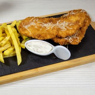 Meniu Express Snitel pui Panko cu parmezan