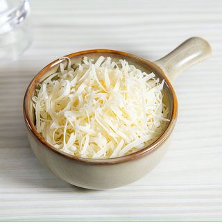 Topping Parmezan ras