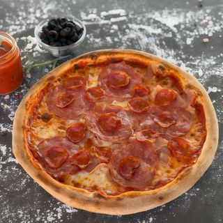 Pizza Canibale