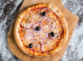 Pizza Tonno e Cipolla