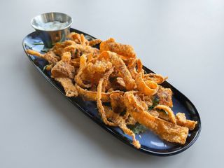 Carrot chips cu tzatziki