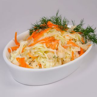 Salată de varză albă