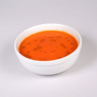 SUPĂ CREMĂ DE ROȘII