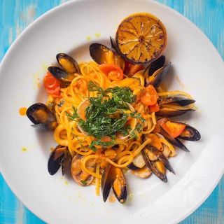 Linguini con frutti di mare
