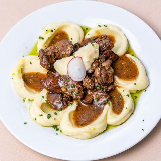 Fegatini in salsa di vino