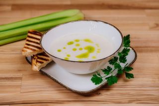 Zellerkrémleves szerecsendióval + Levesgyöngy 400g