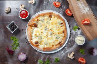 Pizza Quattro Formaggi