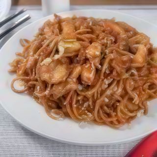 Tăiței prăjiți cu pui