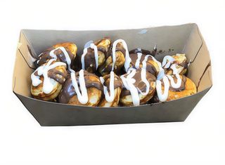 Mini pancakes cu ciocolată albă