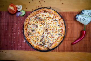 Pizza Rustică Ø 32cm