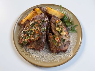 Platou Mamili cu Ciolan 3-4 Persoane