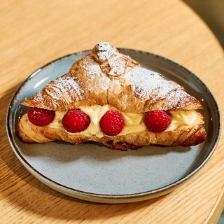Croissant Creme Brulee
