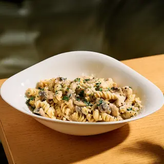 Pasta Pollo e Funghi