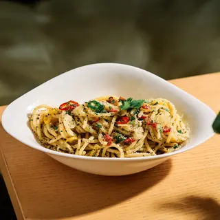 Pasta Aglio Olio Peperoncino