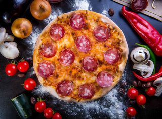 Pizza Salame