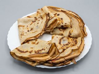 Clătite cu Finetti sau dulceaţă 