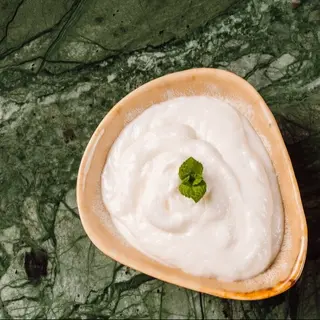 Sos usturoi/ garlic sauce