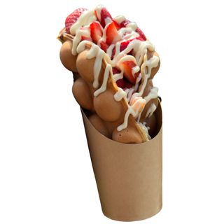 Bubble Waffle cu nutella și căpșuni