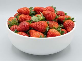 NOU Clătite cu Nutella și Căpșune (fruct)