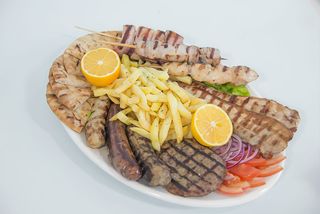 PLATOU FOODSTORY GRILL