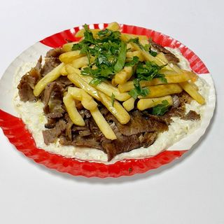 Nazik kebab cu sos vinete copt(promotie)