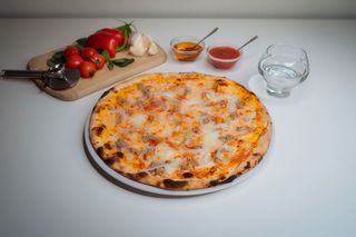 Pizza Tonno e cipolla