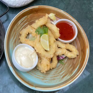 INELE DE CALAMAR CROCANTE