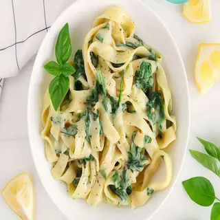 Tagliatelle cu spanac