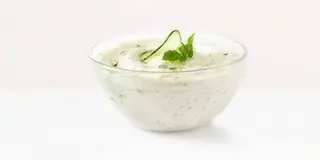 Sos tzatziki